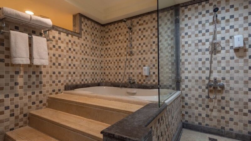 Serenity Alpha Beach